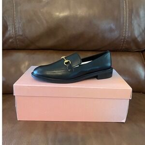 Lisa Vicky Zany-V Black Leather Loafer with Gold Horsebit Detail Size 9M